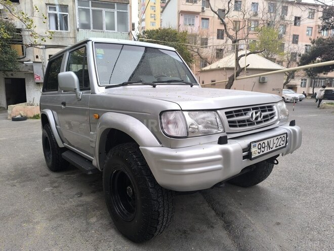 Hyundai Galloper-7