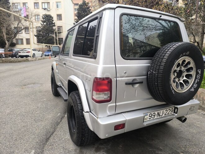 Hyundai Galloper-4