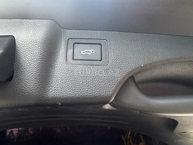 Hyundai Santa Fe-19