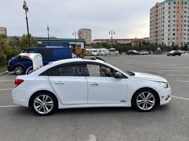 Chevrolet Cruze-3