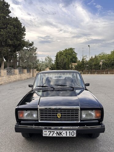 LADA (VAZ) 2107-1