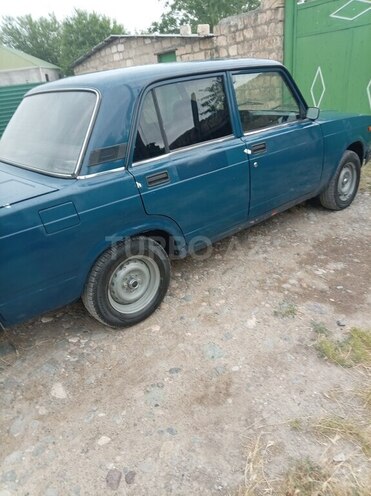LADA (VAZ) 2107-4