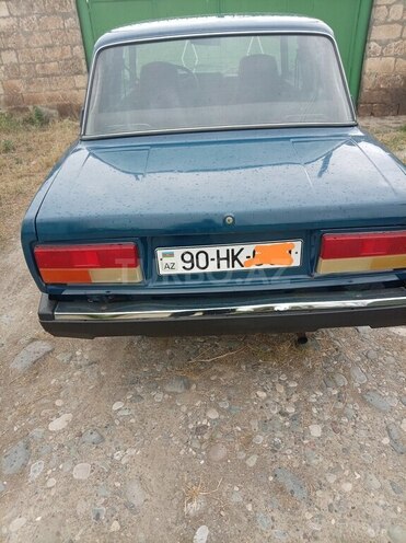 LADA (VAZ) 2107-2