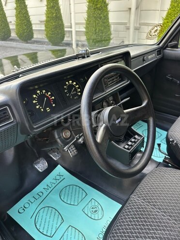 LADA (VAZ) 2107-17