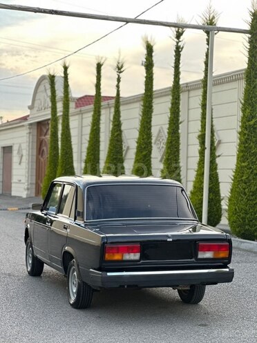 LADA (VAZ) 2107-5