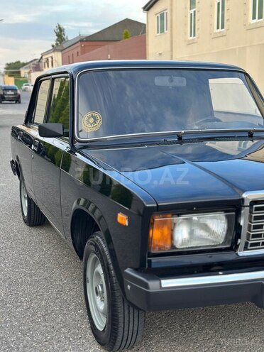 LADA (VAZ) 2107-10