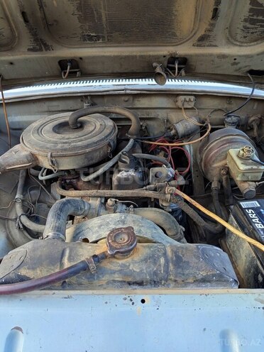 GAZ 3110 "Volga"-10