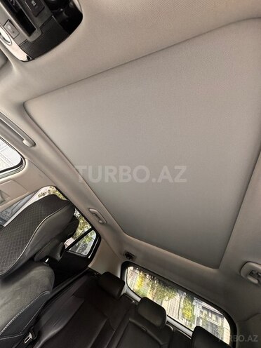 Kia Sportage-12