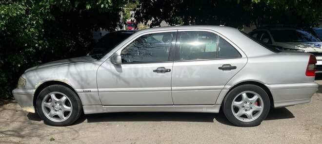 Mercedes C 230-2