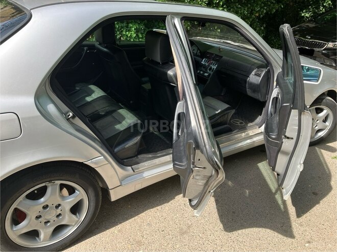 Mercedes C 230-10