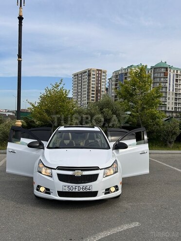 Chevrolet Cruze-1