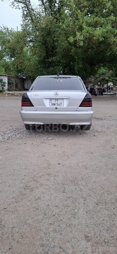 Mercedes C 230-2