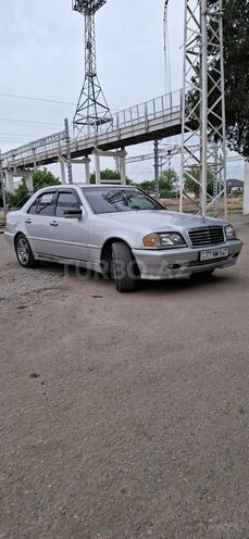 Mercedes C 230-3