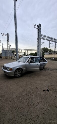Mercedes C 230-7