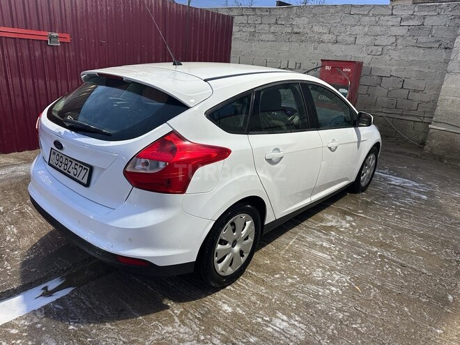 Ford Focus-3