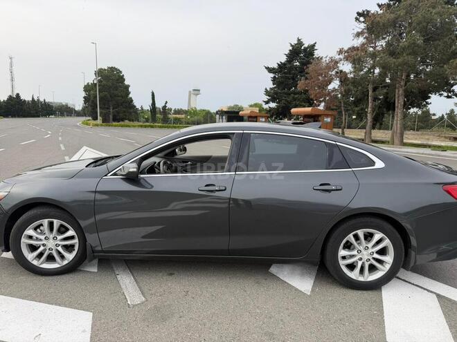 Chevrolet Malibu-5
