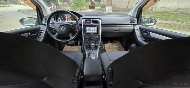 Mercedes B 170-15