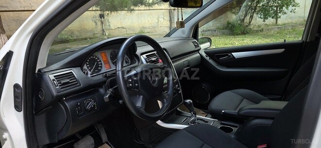 Mercedes B 170-16