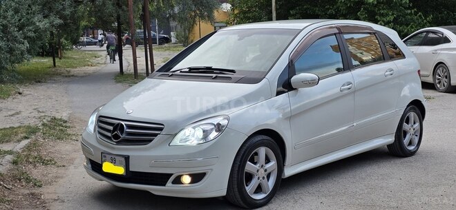 Mercedes B 170-5
