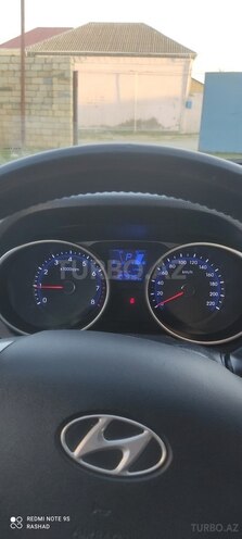 Hyundai ix35-5