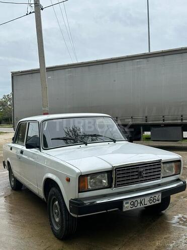 LADA (VAZ) 2107-1