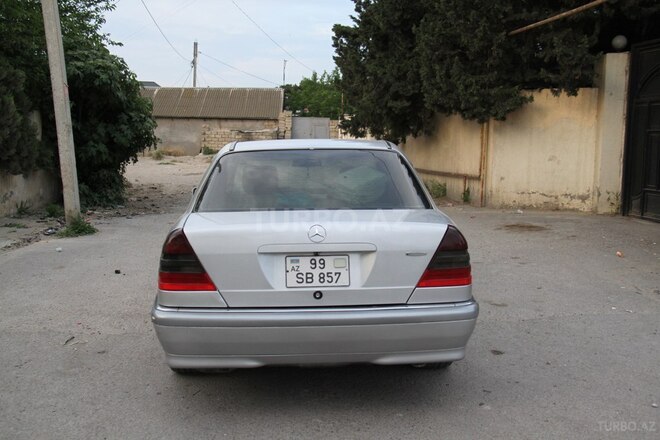 Mercedes C 230-5
