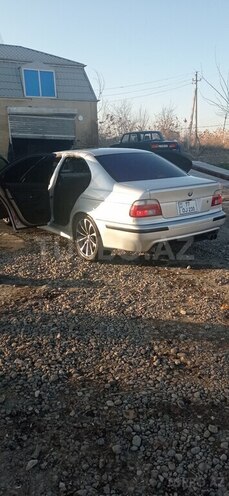 BMW 525-7