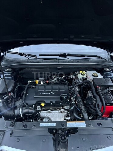 Chevrolet Cruze-14