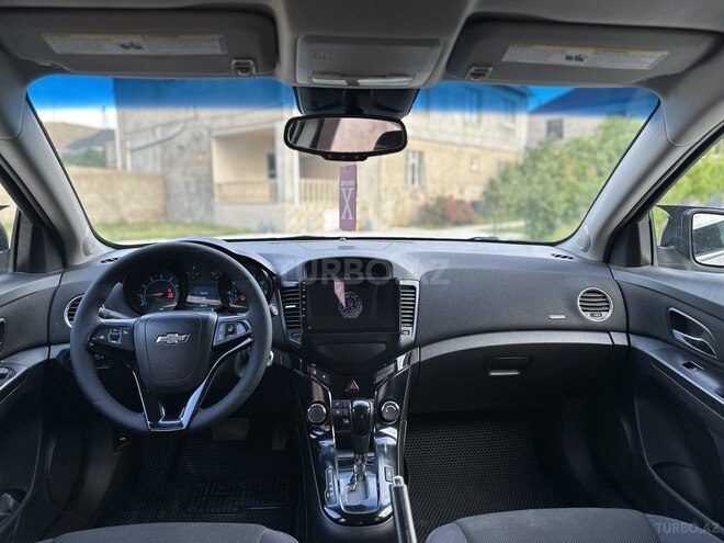 Chevrolet Cruze-5