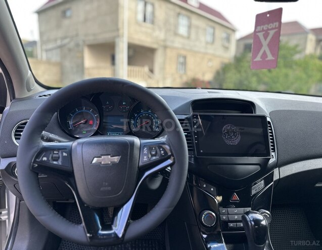 Chevrolet Cruze-6