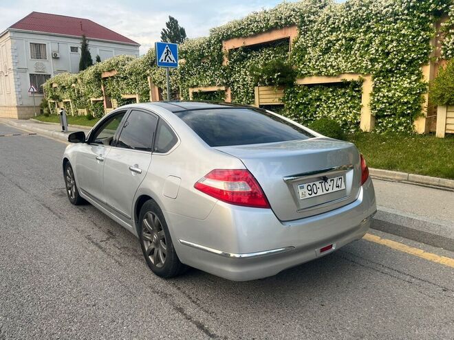 Nissan Teana-4