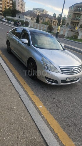 Nissan Teana-11