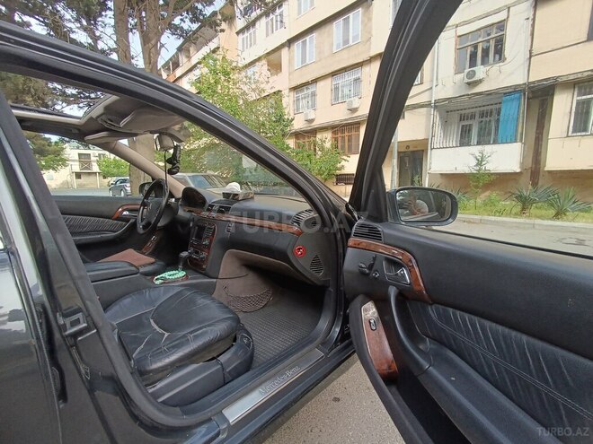 Mercedes S 320-11