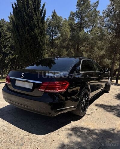 Mercedes E 220-4