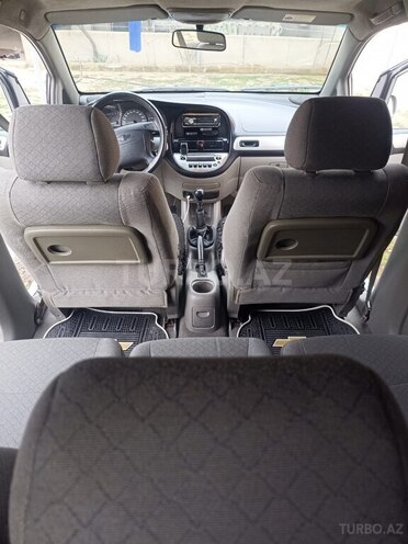 Chevrolet Rezzo-16