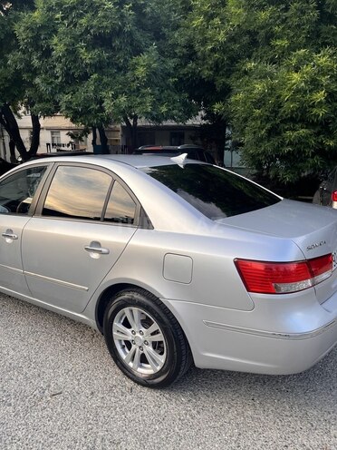Hyundai Sonata-5