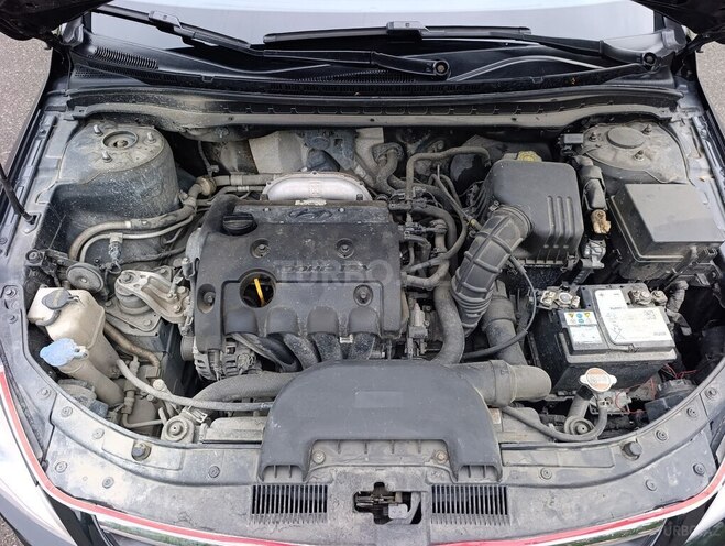 Hyundai i30-13