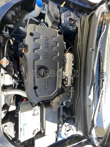 Hyundai Accent-13