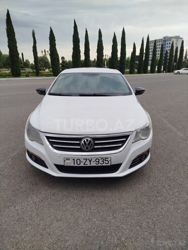 Volkswagen Passat CC-1