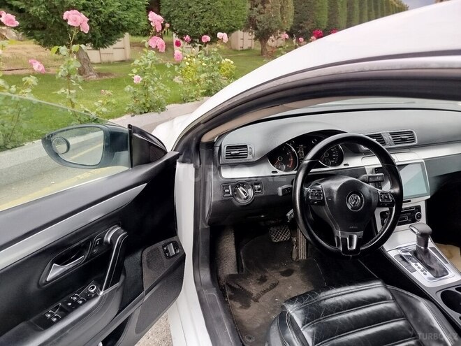 Volkswagen Passat CC-7