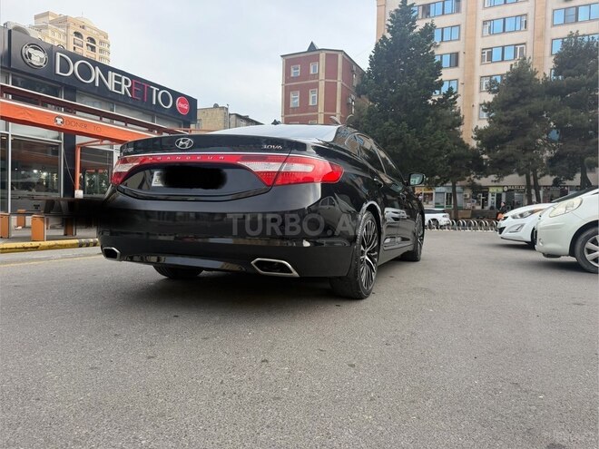 Hyundai Grandeur-4
