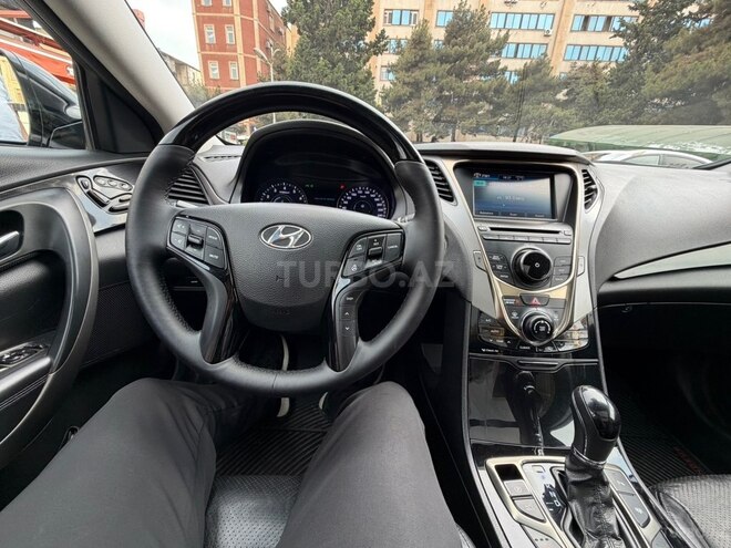 Hyundai Grandeur-12