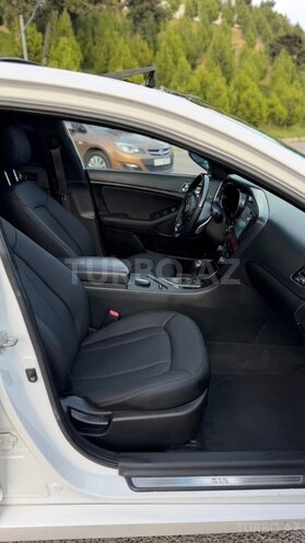 Kia Optima-12