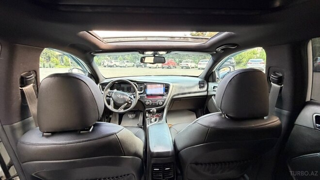 Kia Optima-16
