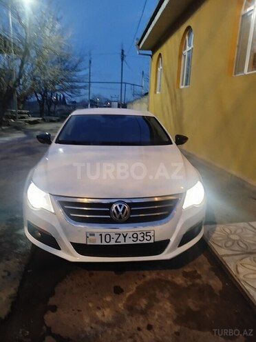 Volkswagen Passat CC-9