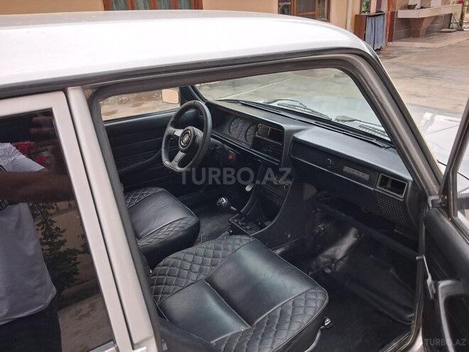 LADA (VAZ) 2107-8