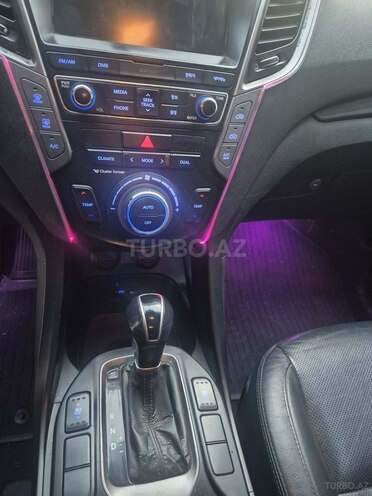 Hyundai Santa Fe-11
