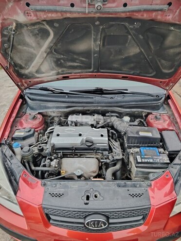 Kia Rio-10