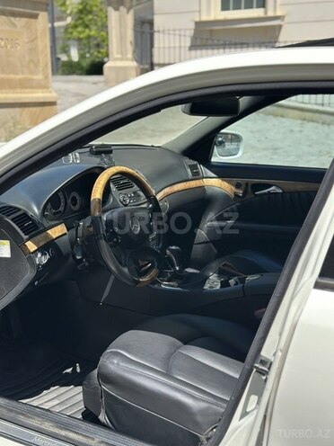 Mercedes E 350-9