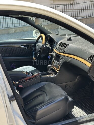 Mercedes E 350-8